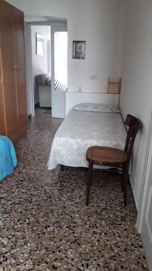 奇斯泰尼诺Casa Della Nonna别墅 外观 照片